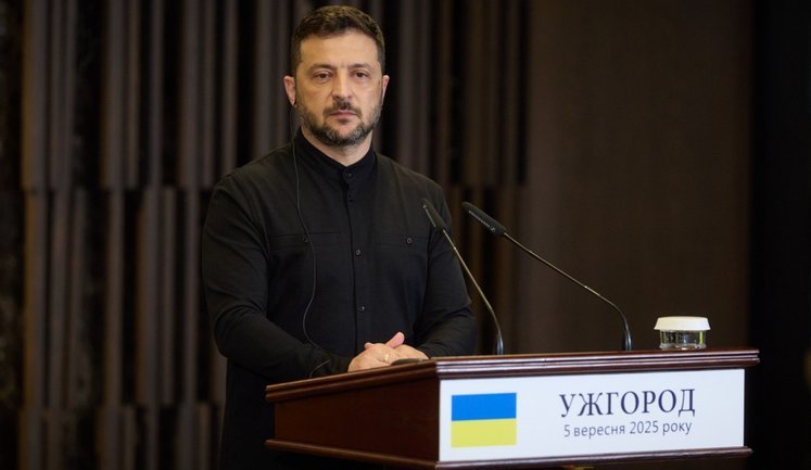 Україна готова постачати газ та нафту до Словаччини – якщо вони не російські, - Зеленський