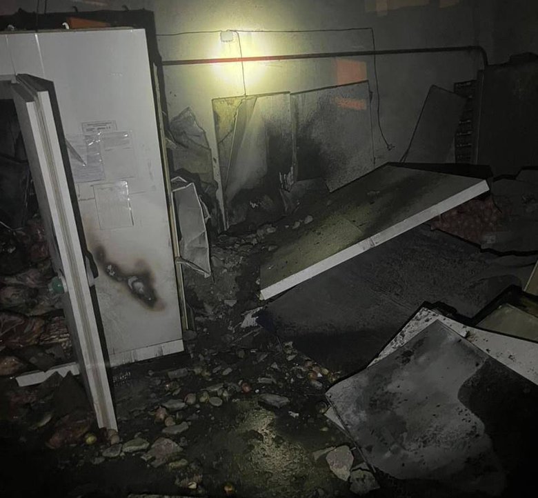 Атака безпілотників на порт Одещини: склад пошкоджено, без жертв