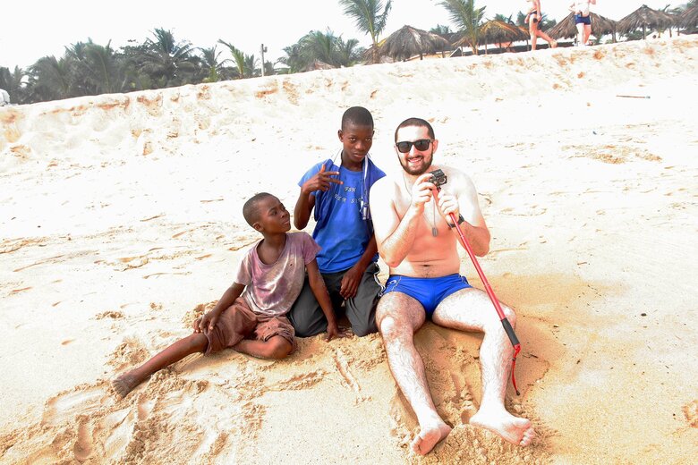 Піхотинець Тимур Абубакаров, позивний Тамерлан: Війна надовго. І навіть якщо будуть якісь домовленості, ми знову будемо з ними воювати – через місяць, рік, п’ять років 06 Піхотинець Тимур Абубакаров, позивний Тамерлан: Війна надовго. І навіть якщо будуть якісь домовленості, ми знову будемо з ними воювати – через місяць, рік, п’ять років 06