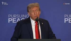 Трамп про зустріч із Путіним: Ми просунулися вперед, але угоди немає