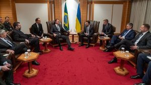Зеленский обсудил с президентом Бразилии товарооборот между странами и предложил перезапустить совместный космический проект. ФОТО
