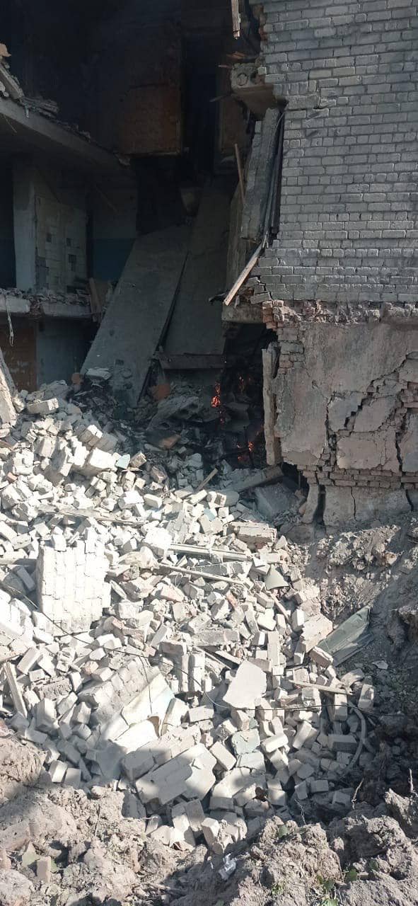 Rashists attacked Bakhmut in Donetsk region. There may be person under rubble of high-rise building, - SES 03
