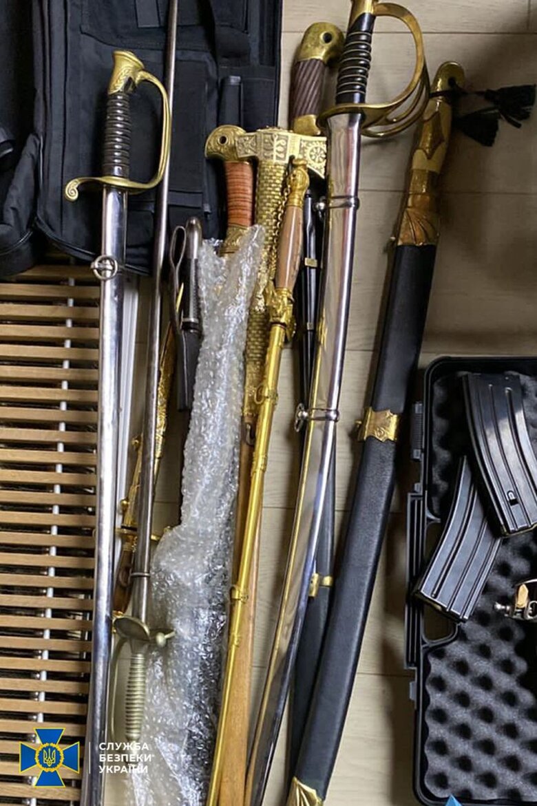 СБУ арештувала майно охоронця Януковича на 50 млн грн 07