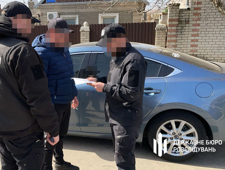 Військові посадовці нараховували фіктивні бойові