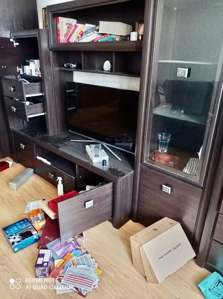 Окупанти обікрали та пошкодили квартиру вбитої активістки Катерини Гандзюк 01