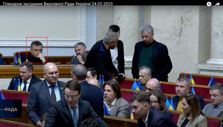 Утікач Льовочкін повернувся до Ради. Голосував за позбавлення однопартійців мандатів, - ЧЕСНО 01