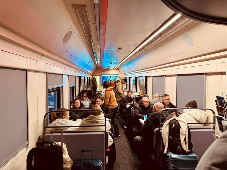 "Укрзалізниця" відкрила пункт незламності в Польщі