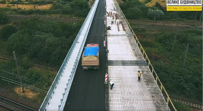 На Закарпатті ремонтують найдовший у регіоні міст, - ОДА 01