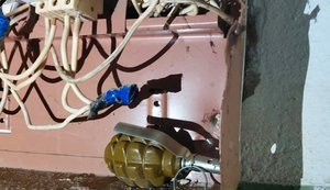 У Миколаєві в електрощитовій багатоповерхівки знайшли бойову гранату. ФОТО