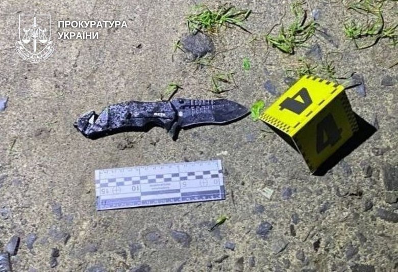 In Varash, a man attacked a police officer with a knife