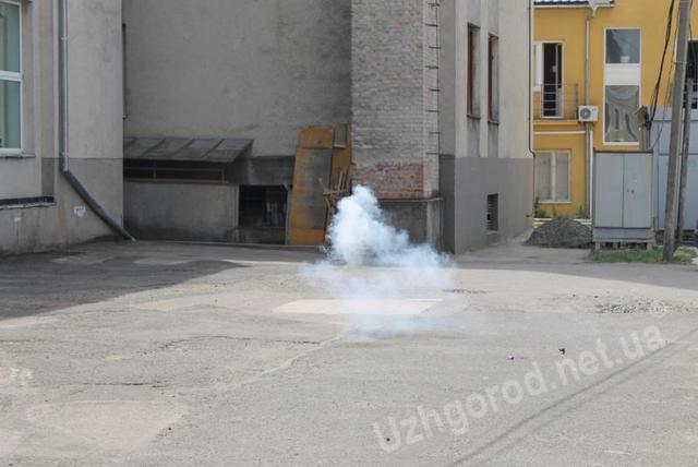 захват ужгород заложники