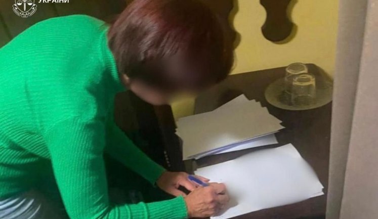 Допомагала організовувати "вибори" в окупації: взято під варту жительку окупованого Енергодара