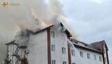 В Вышгороде пылает мансардный этаж пятиэтажки, - ГСЧС. ВИДЕО+ФОТОрепортаж