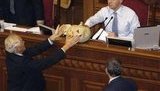 Депутаты отстранили Яценюка от ведения сессии