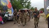 Із загиблим від кулі російського снайпера воїном 28-ї ОМБр Артемом Мазуром попрощалися на Кіровоградщині. ФОТОрепортаж