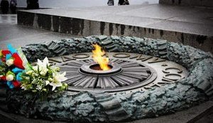 Україна сьогодні відзначає День пам'яті та примирення