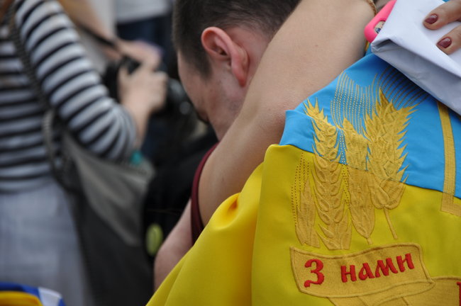 Звільнені українці прилетіли до Києва 39