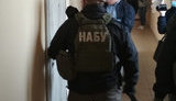 НАБУ и САП проводят обыски в Харькове по делу о взятке и уклонении от уплаты налогов