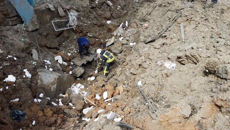 Війська РФ обстріляли із важкого озброєння Лисичанськ, пряме влучання у багатоповерхівку, є жертви, - Гайдай 01