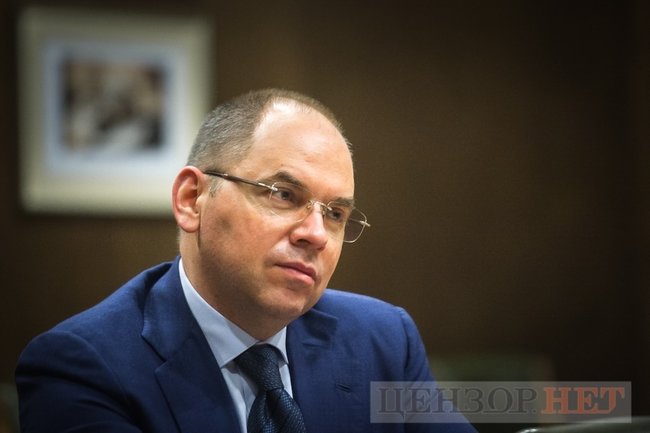 Максим Степанов: У 2021 році зарплата лікаря буде на рівні 9 тисяч на місяць. На більше сьогодні грошей немає 01