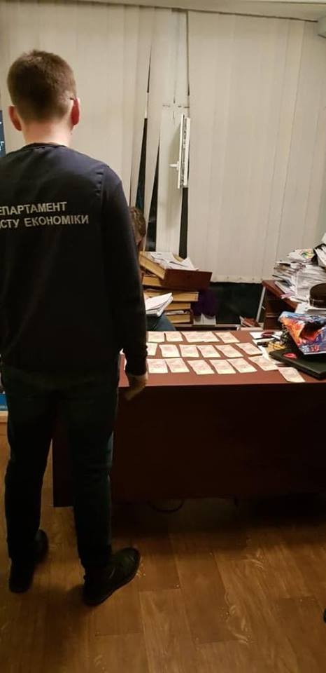 Группа чиновников-взяточников задержана на Донбассе военной прокуратурой, - штаб ООС 03