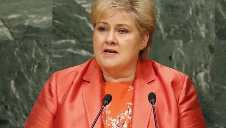 Суверенитет и территориальная целостность Украины должны быть восстановлены, - премьер Норвегии Солберг