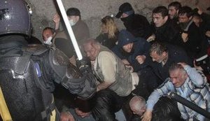 Бойня в Тбилиси. Горячий ФОТОрепортаж