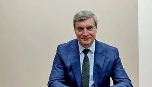 Рада назначила вице-премьером директора фирмы военного академика из России