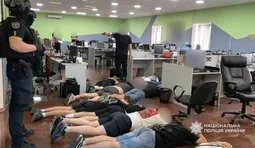 Відповідальність за роботу в шахрайських кол-центрах: що відомо?