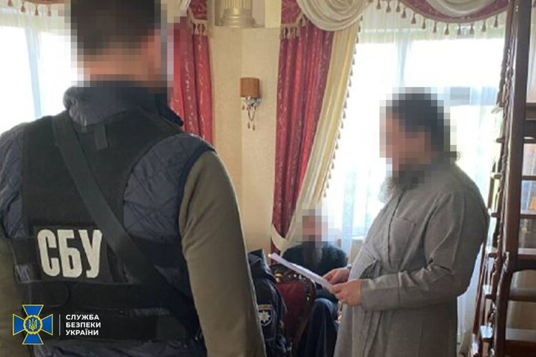 Повідомлено про нову підозру митрополиту Черкаської єпархії УПЦ МП Феодосію, який під час домашнього арешту розпалював релігійну ворожнечу, - СБУ 02