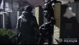Подделали документы на 35 млн грн: разоблачена межрегиональная преступная группа, которая продавала фальшивые водительские удостоверения. ВИДЕО