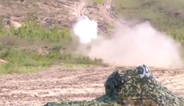 "Вперше в Україні українські воїни випробували Javelin", - Порошенко. ВIДЕО