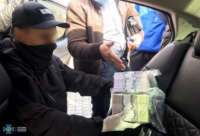 Экс-чиновники Госгеокадастра Запорожской области разоблачены на схемах с земельными участками, - СБУ 04