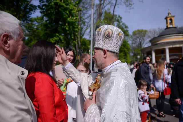 яценюк киев пасха