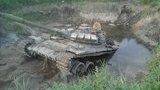 Украинские воины в 2014 году достали из болота брошенный террористами танк: его путь удалось проследить от самой России. ВИДЕО+ФОТОрепортаж