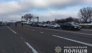 Учасник протесту євробляхерів травмував поліцейського на Рівненщині