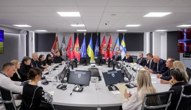 Найближчим часом запустимо великий проєкт щодо виробництва українського озброєння на території Данії, - Шмигаль