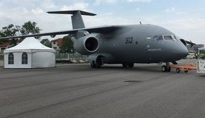 Кабмин ввел требования к качеству авиационного топлива