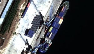 Санкції не працюють: Китайське судно вперше зайшло до окупованого Севастополя, – FT