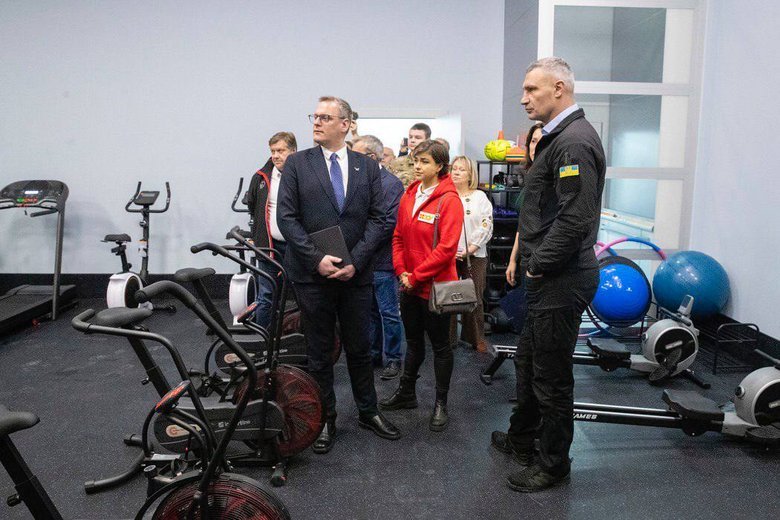 Кличко открыл Милитари Хаб для ветеранов