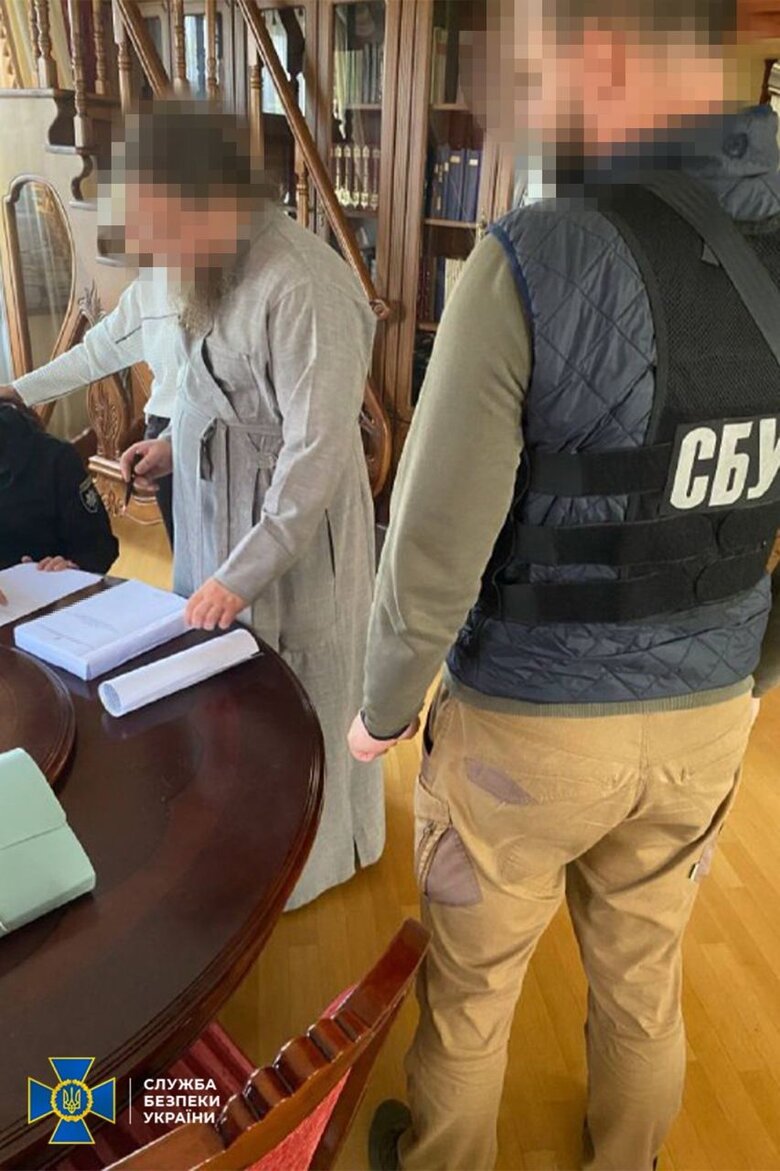 Повідомлено про нову підозру митрополиту Черкаської єпархії УПЦ МП Феодосію, який під час домашнього арешту розпалював релігійну ворожнечу, - СБУ 03