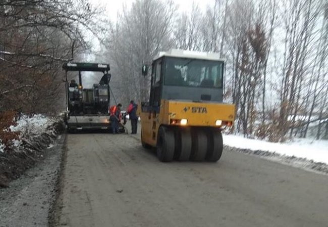Укравтодор не будет платить за асфальт, уложенный в снег 03