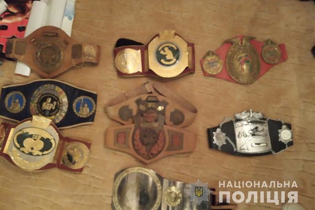 Деятельность преступной группы, возглавляемой чемпионом мира по кикбоксингу, ликвидирована на Тернопольщине, - Нацполиция 05