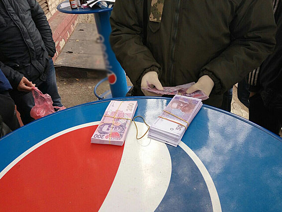 взятка лес