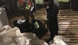 Судно з понад 1,7 тис. ящиків контрабандних сигарет затримали в Чорному морі, - Держприкордонслужба. ФОТО+ВІДЕО