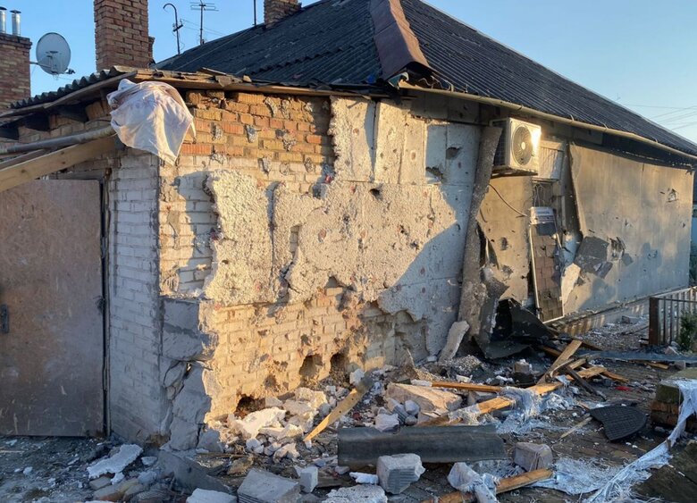 In evening of April 25, Russian occupants shelled Marhanets and Nikopol in Dnipropetrovsk region, wounding 2 people. - RMA 03