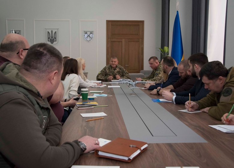 Залужний скасував посаду радника на громадських засадах в ЗСУ 01