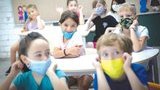 Вакцина або ПЛР-тест кожні 72 години: В Ізраїлі ввели правила роботи для вчителів і медиків