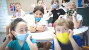 В Израиле ужесточают карантин: Будут тестировать детей от 3 лет