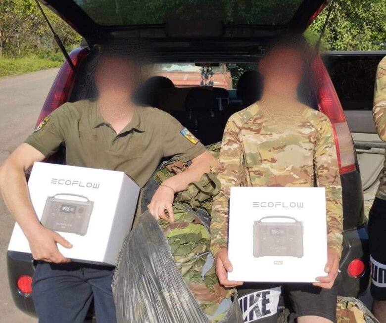 Каждую минуту воины отдают за нас жизнь, помогайте, кто как может: защитникам нужны дроны, рации и тепловизоры, - волонтер Юсупова 03